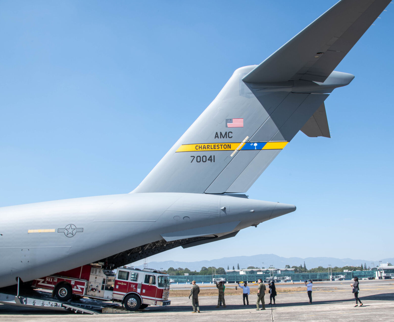 Local reservists deliver critical firefighting gear to Central America